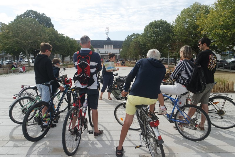 La Baule - Balade à vélo entre villas et océan - 2h00 - © ©OTI La Baule-Presqu'île de Guérande La Baule - Balade à vélo entre villas et océan - 2h00