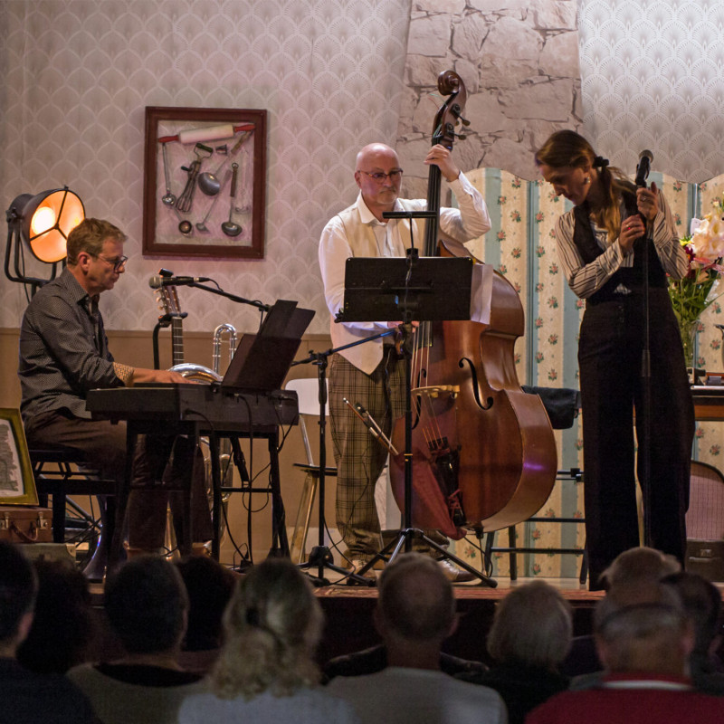 Pénestin - Musique - Lilie Printemps - D'âmes rebelles Pénestin - Musique - Lilie Printemps - D'âmes rebelles